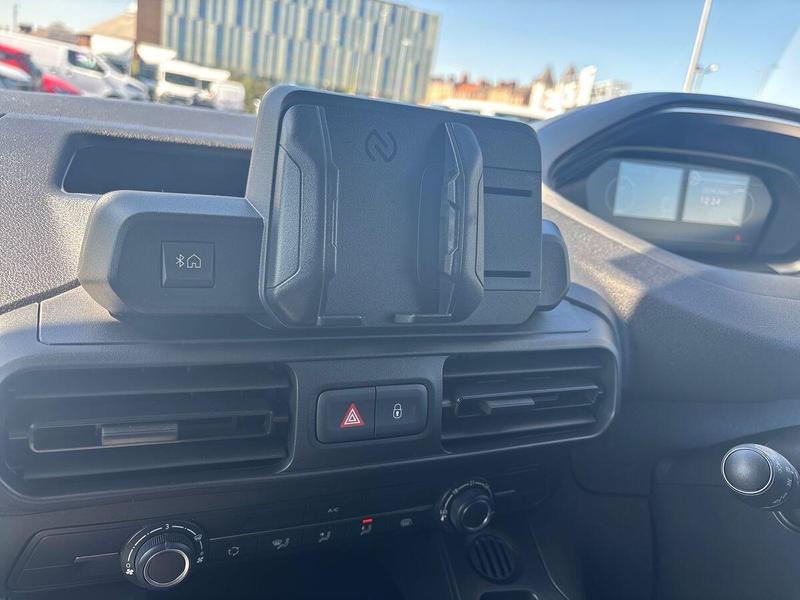 Used Peugeot Partner NU26YZX 13