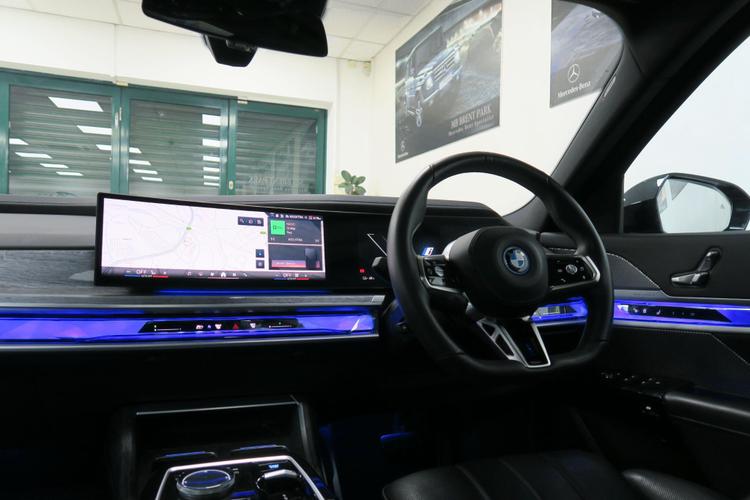 Used BMW i7 GV24SMU 13