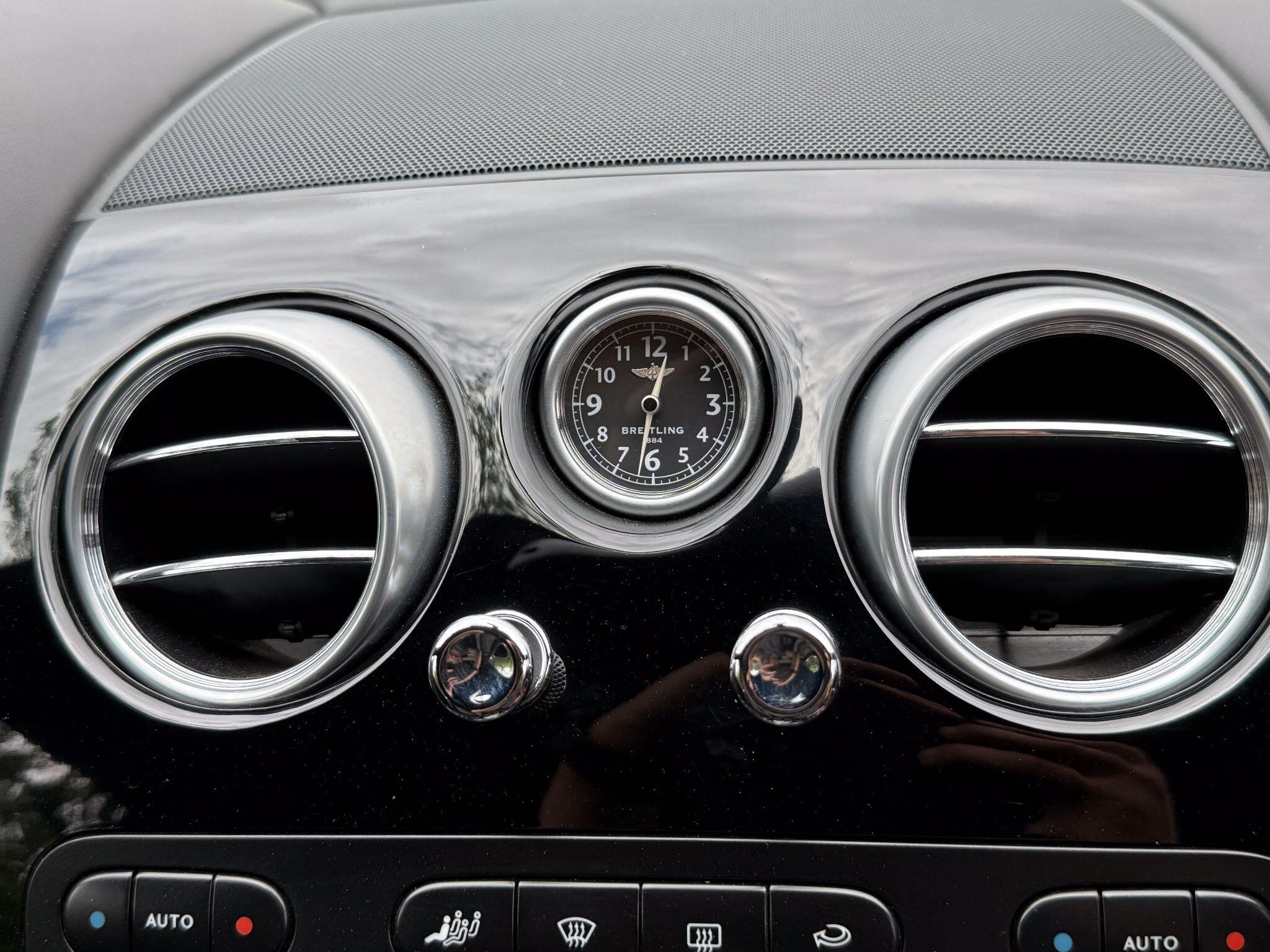 Bentley Continental 6.0 W12 GTC Speed Convertible 2dr Petrol Auto 4WD Euro 4 (610 ps) — photo 13