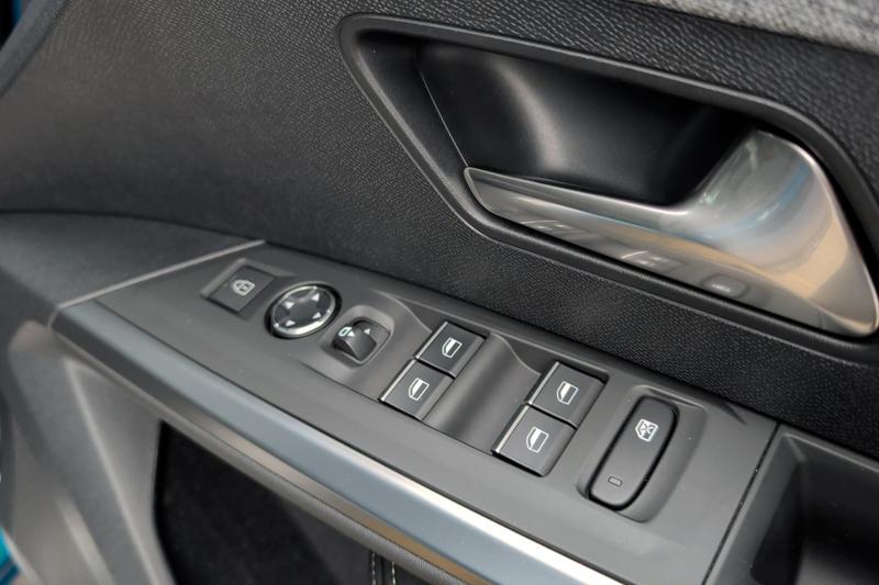 Used Peugeot 3008 KW74PGE 16