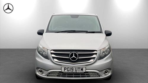 Mercedes-Benz Vito Photo at-407c87c0b284429b852829a728a64464.jpg
