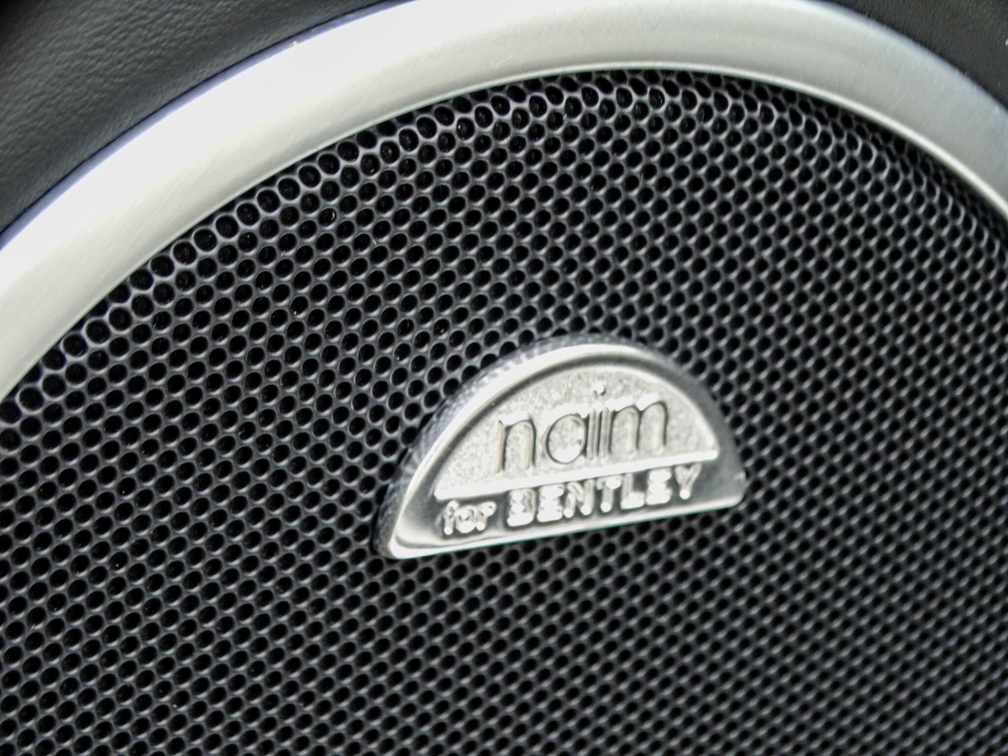 Bentley Continental 6.0 FlexFuel GTC Convertible 2dr Bi Fuel Auto 6Spd 4WD Euro 5 (575 ps) — photo 23