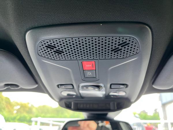 Used Peugeot 2008 BJ73UPP 58