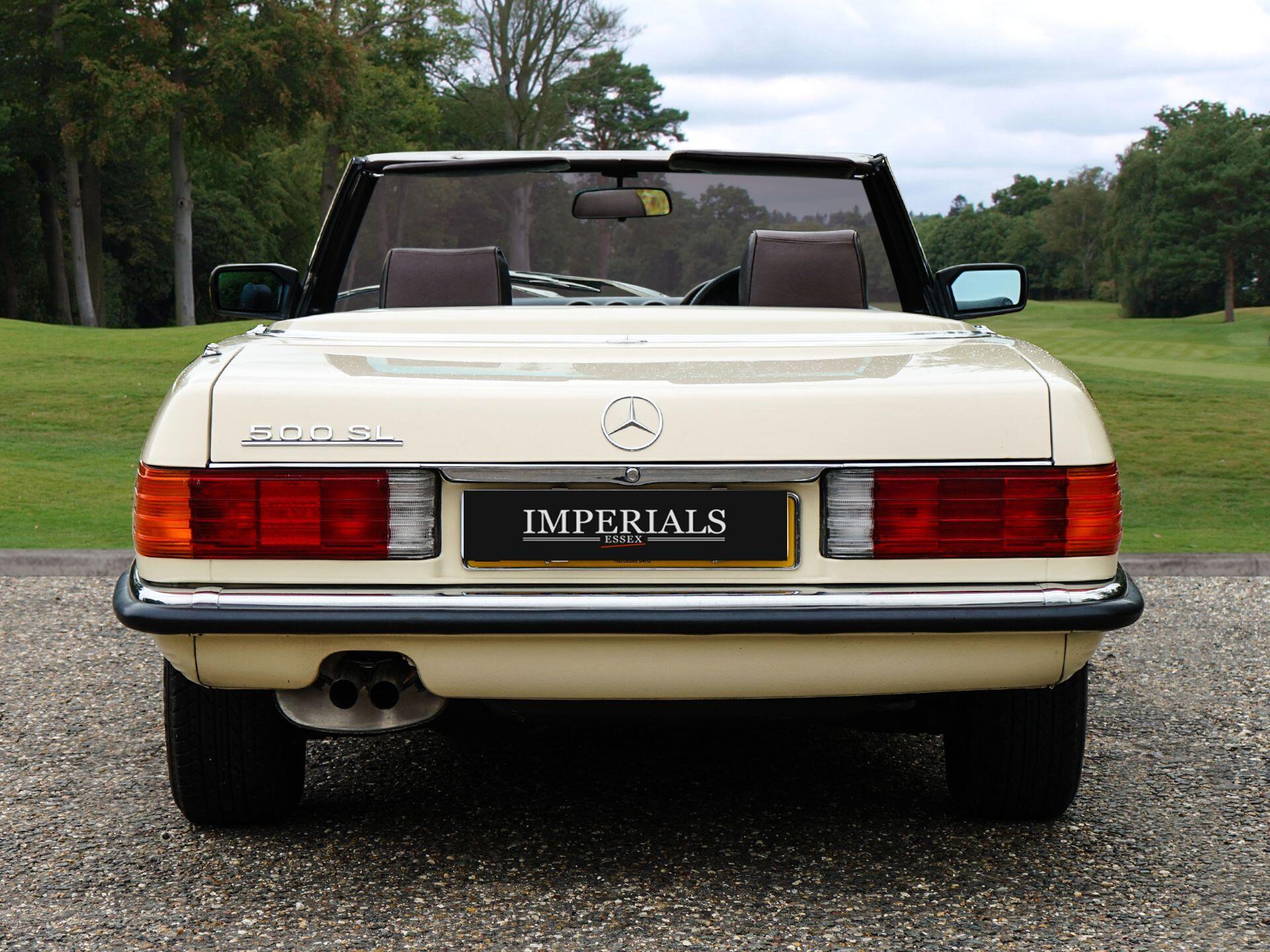 Mercedes-Benz 500 SL — photo 11