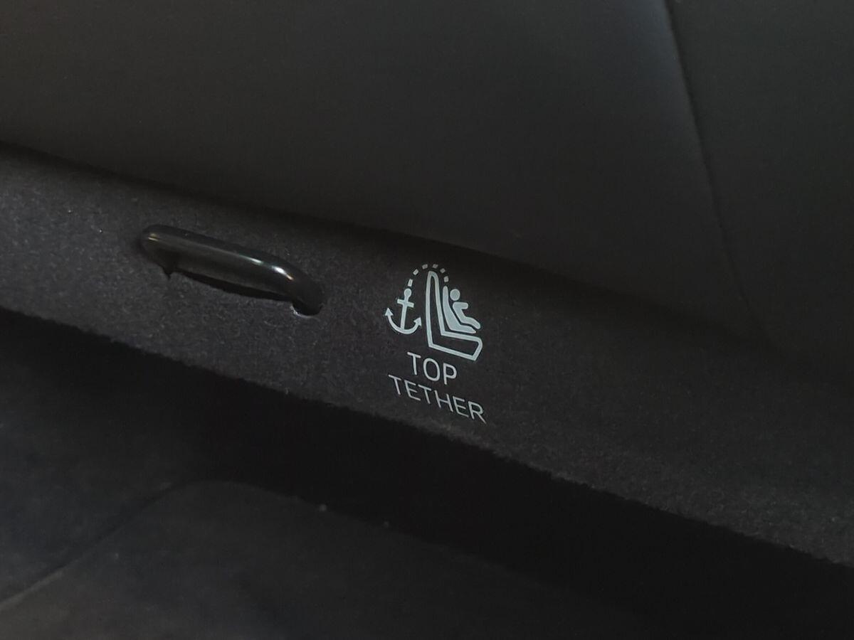 Volkswagen T-Roc Photo at-40cab6b68f704e899a67291d1291101e.jpg