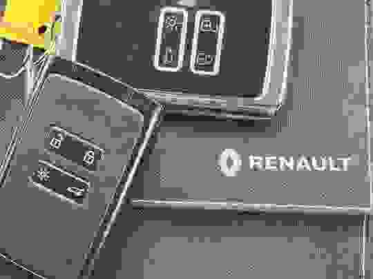 Renault Kadjar Photo at-40ccdb3aff314a7f84cb23fa155fa334.jpg