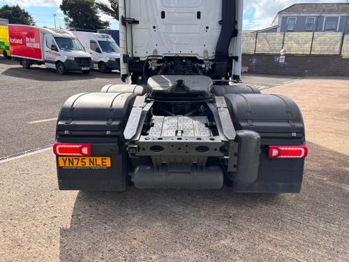 Mercedes-Benz Actros L Photo at-40d741743f60430fb3f80bb040963698.jpg