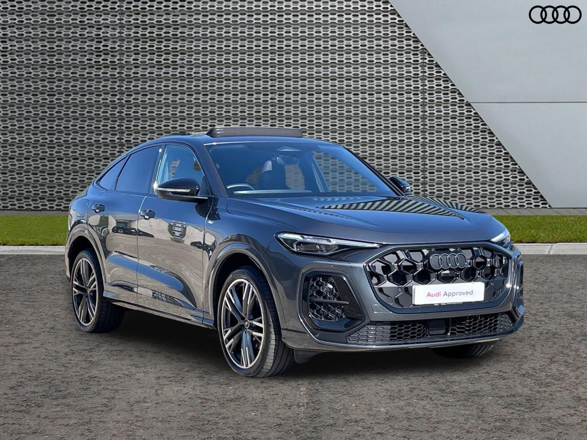Audi Q5 listing photo