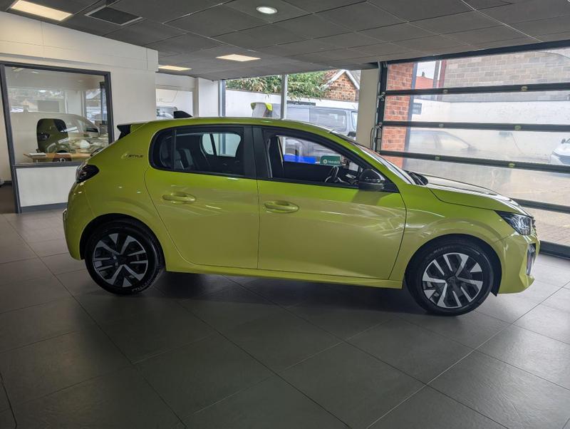 Used Peugeot 208 202507214685513 12