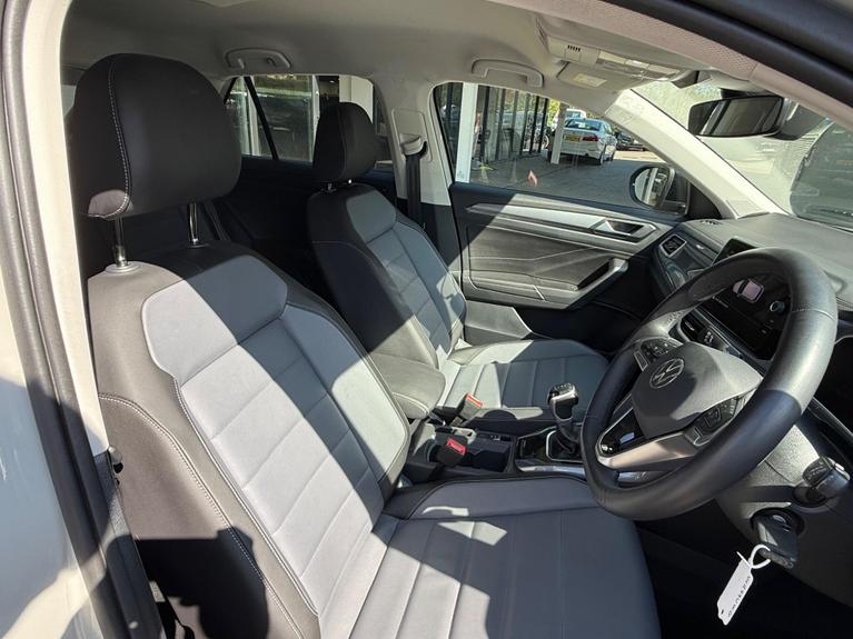Used Volkswagen T-Roc WO73LWR 12