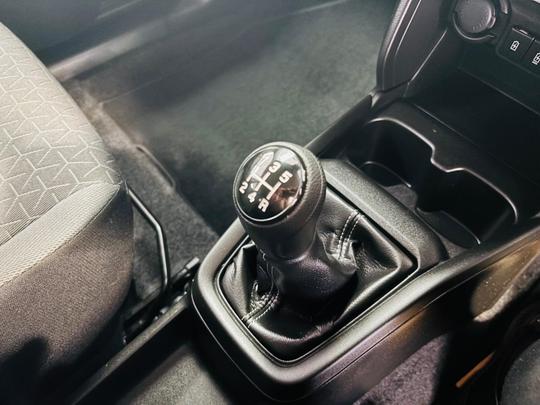 Suzuki Swift Photo at-41093190e8014e37adff31f0c78cf4bc.jpg