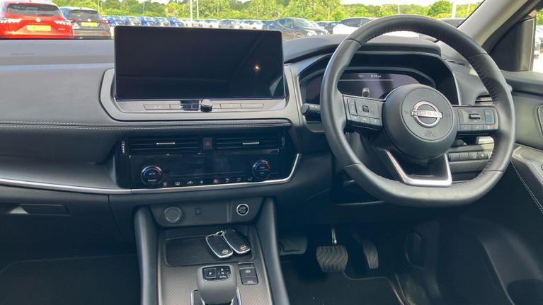 Used Nissan Qashqai OE25WVX 6