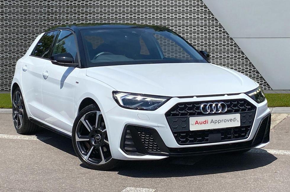 Audi A1 Photo at-41300c19e5504a308e3bc92957763a38.jpg