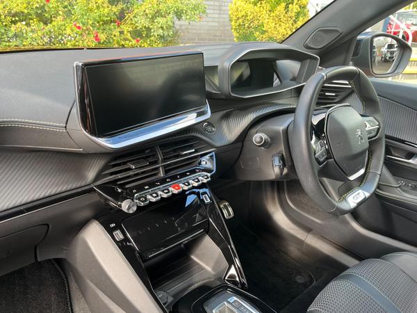 Used Peugeot E-2008 DU72UVO 3