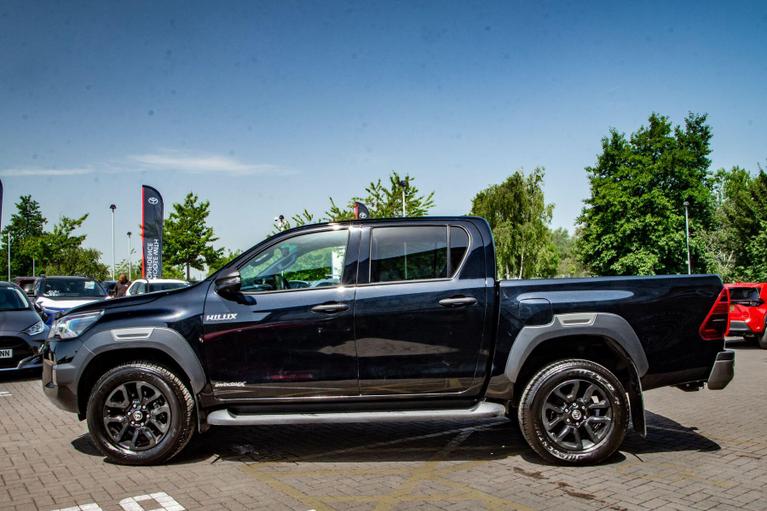 Used Toyota Hilux WR75XUW 21