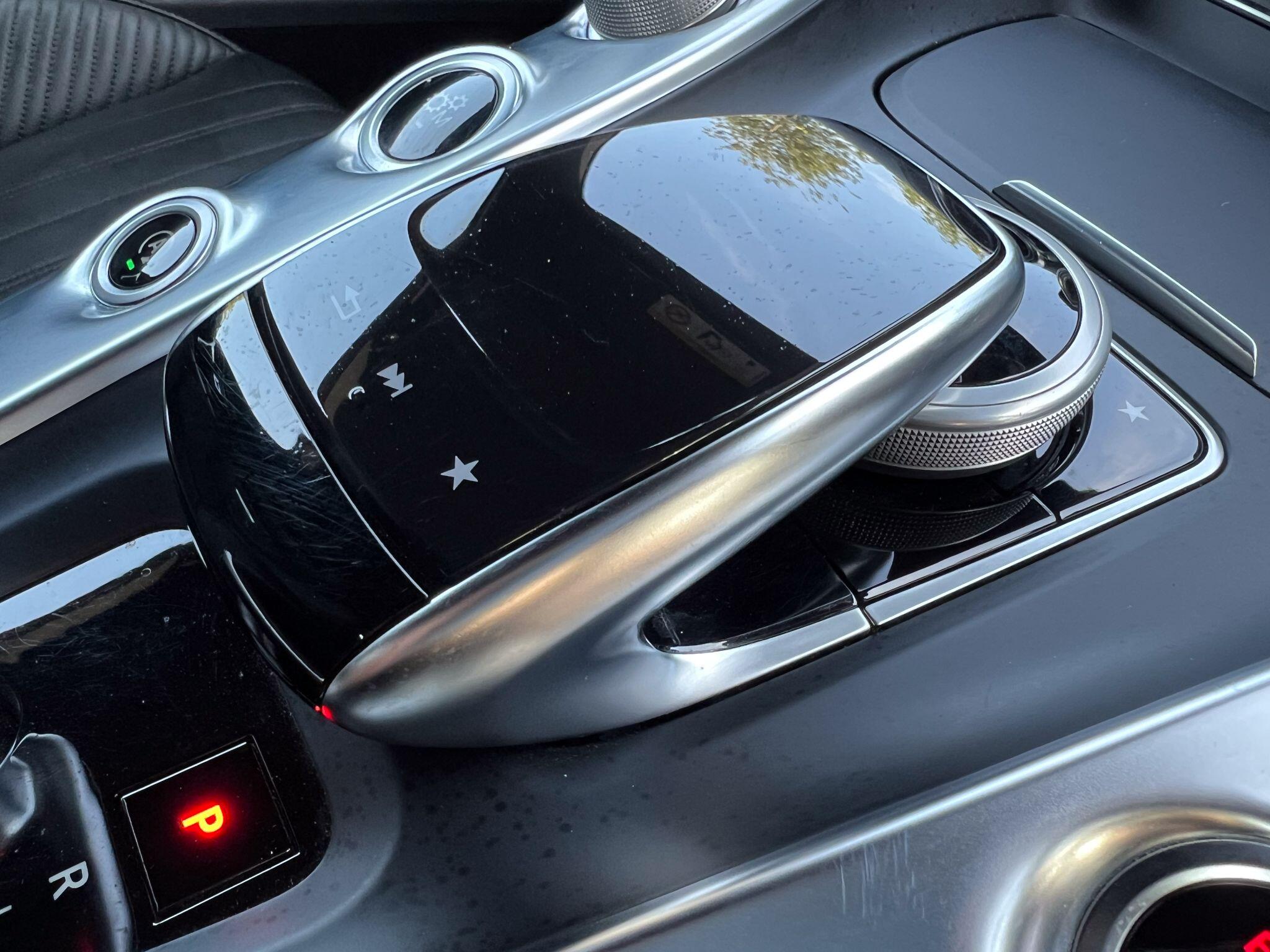 Mercedes-Benz AMG GT 4.0 V8 BiTurbo (Premium) Roadster SpdS DCT Euro 6 (s/s) 2dr — photo 32
