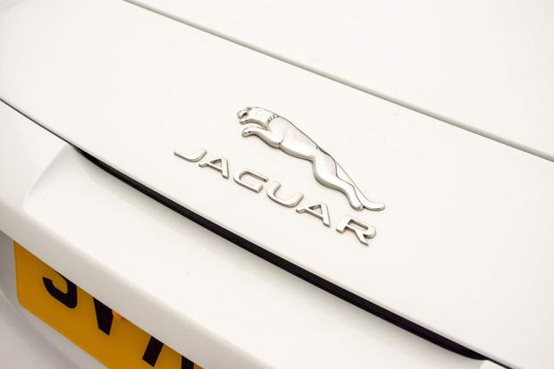 Jaguar F-TYPE Photo at-416dbcda99c3497a90bc03248fd4a118.jpg