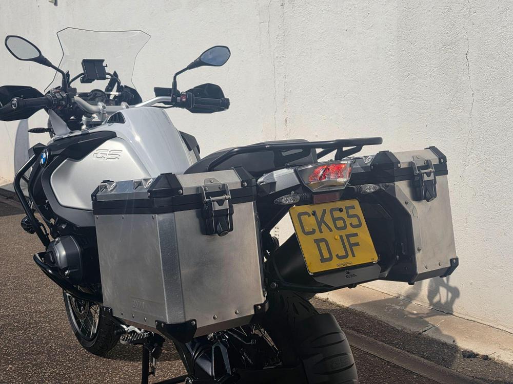 BMW R 1200 GS Adventure Photo at-4183c6c0170a498f9de976a1cc6e6b19.jpg