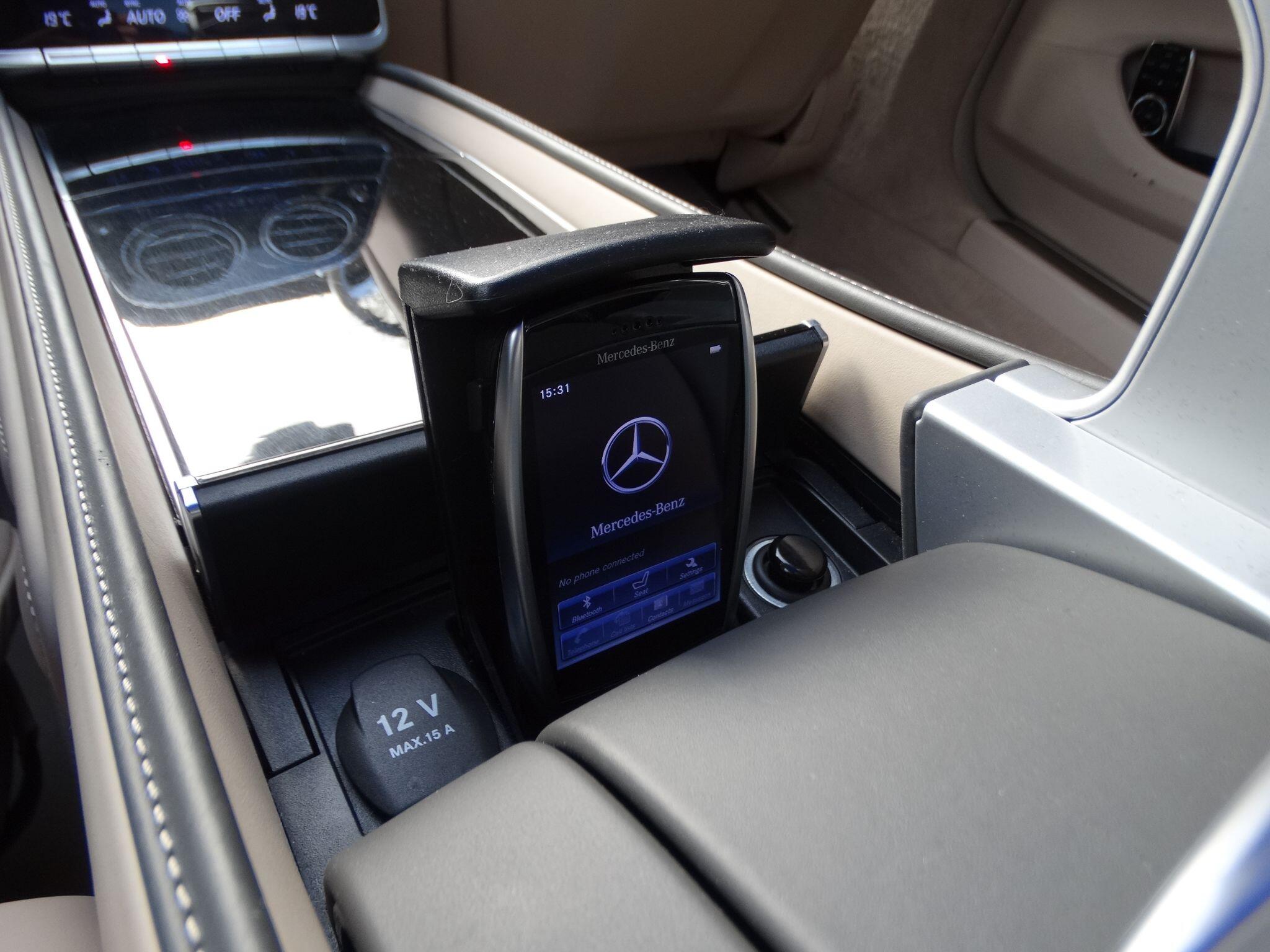 Mercedes-Benz Maybach S Class 6.0 S600 V12 Maybach G-Tronic+ Euro 6 (s/s) 4dr — photo 26