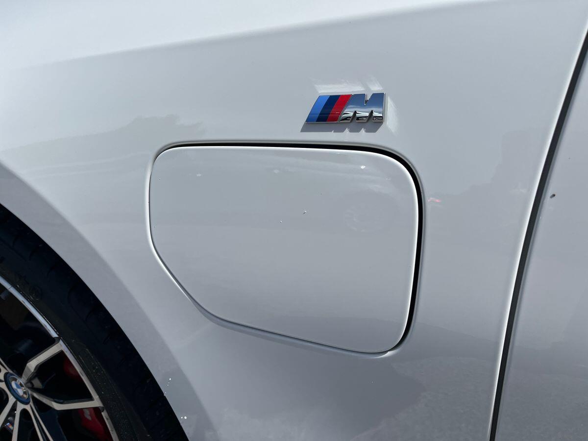 BMW 3 Series Photo 35