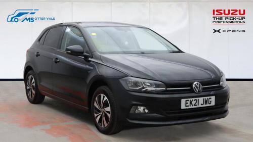 Volkswagen POLO Photo at-42011c6a292c4b62add142a61f5ab49b.jpg