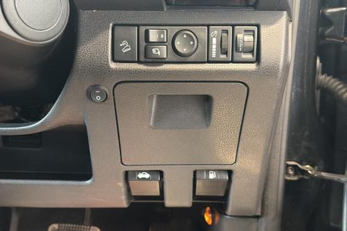 Isuzu D-MAX Photo at-4205fd2eb1ef4c98bb483377ed2cd2cc.jpg
