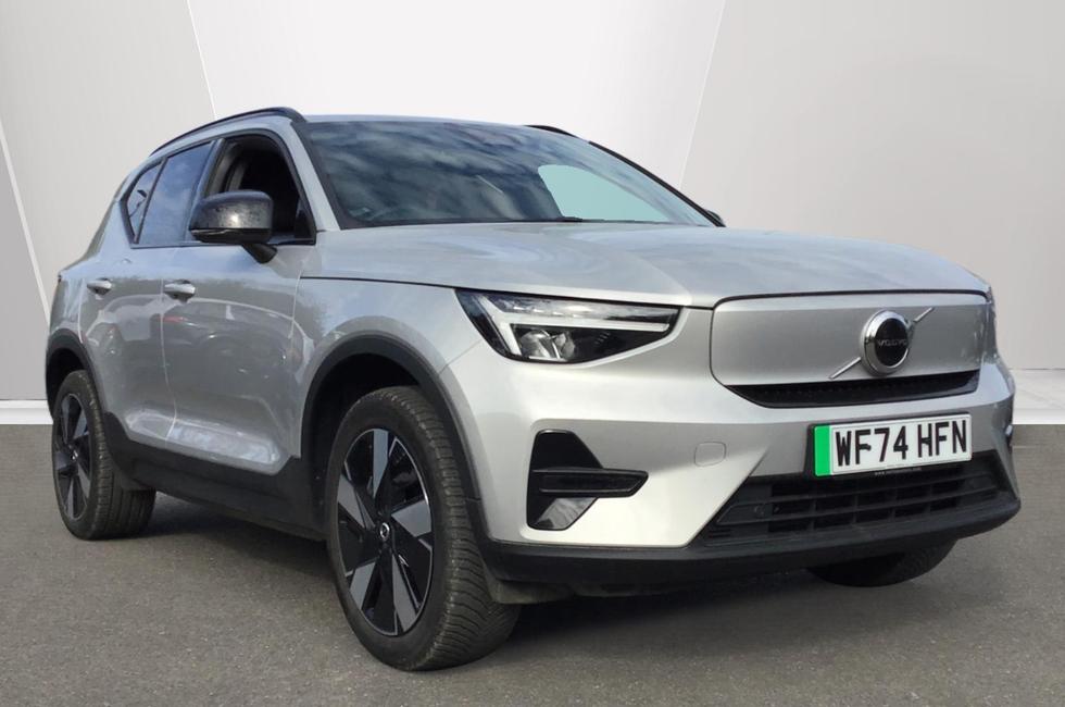 2024 Volvo XC40