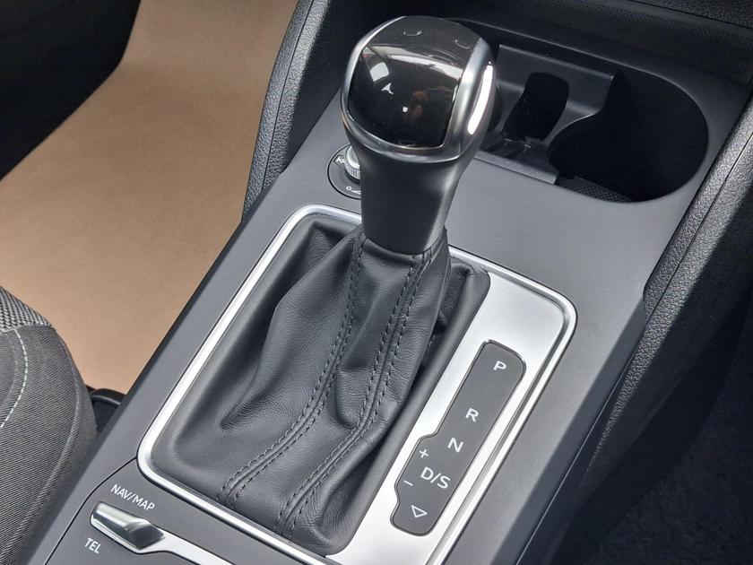 Audi Q2 Photo at-420eb0b1a29f41f3babffa715f7bf79b.jpg