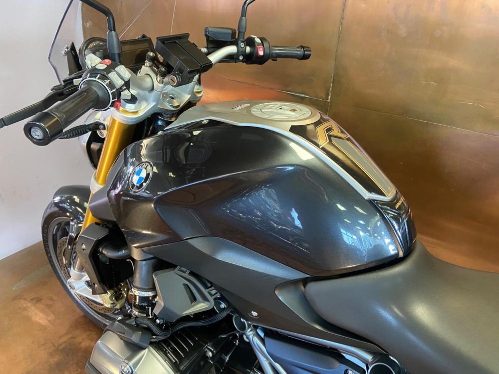 BMW R 1200 R Photo at-42232f11505847a183b887d3591c0661.jpg