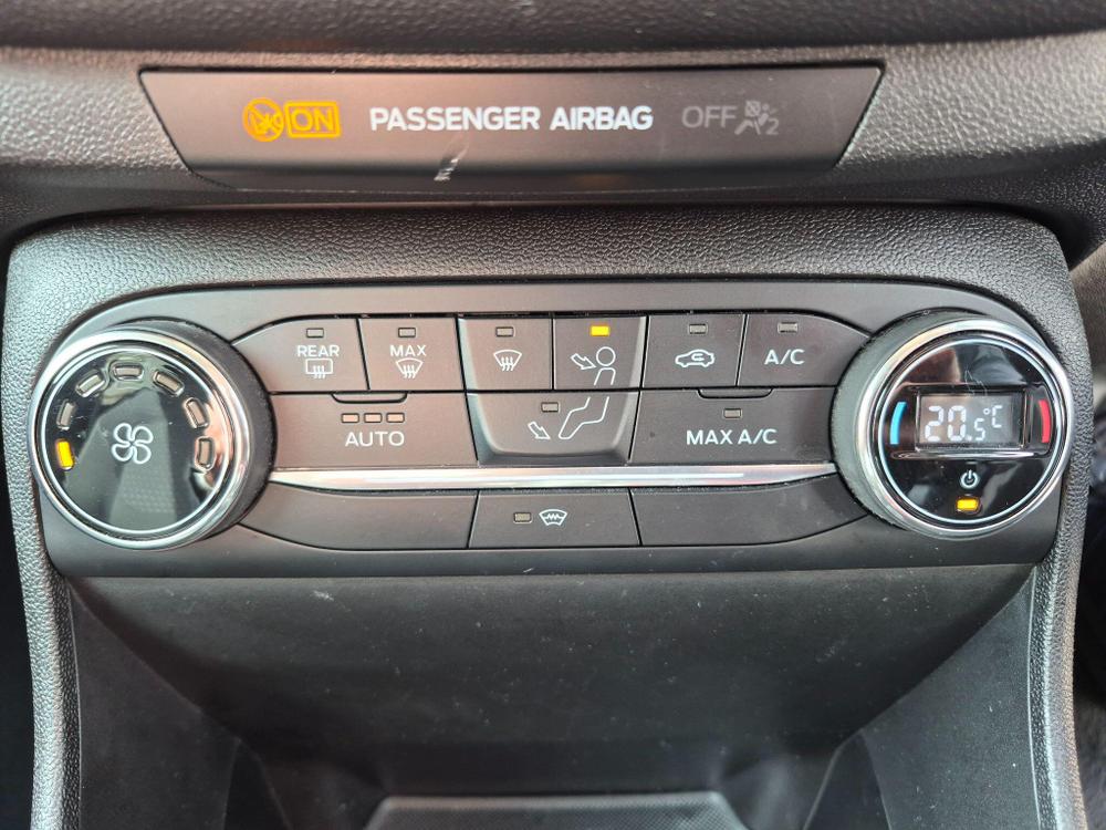 Ford Fiesta Photo at-4266ce8827074c4cab75a41e96730abf.jpg