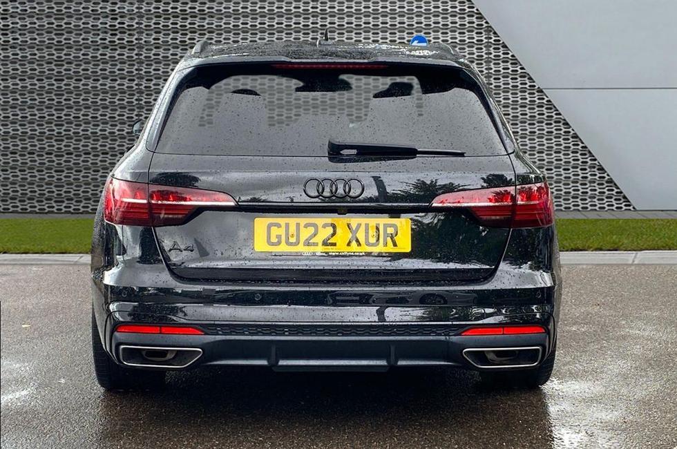 Audi A4 Photo at-4267c1cbc5c14cadb3d8b70bf5076f13.jpg