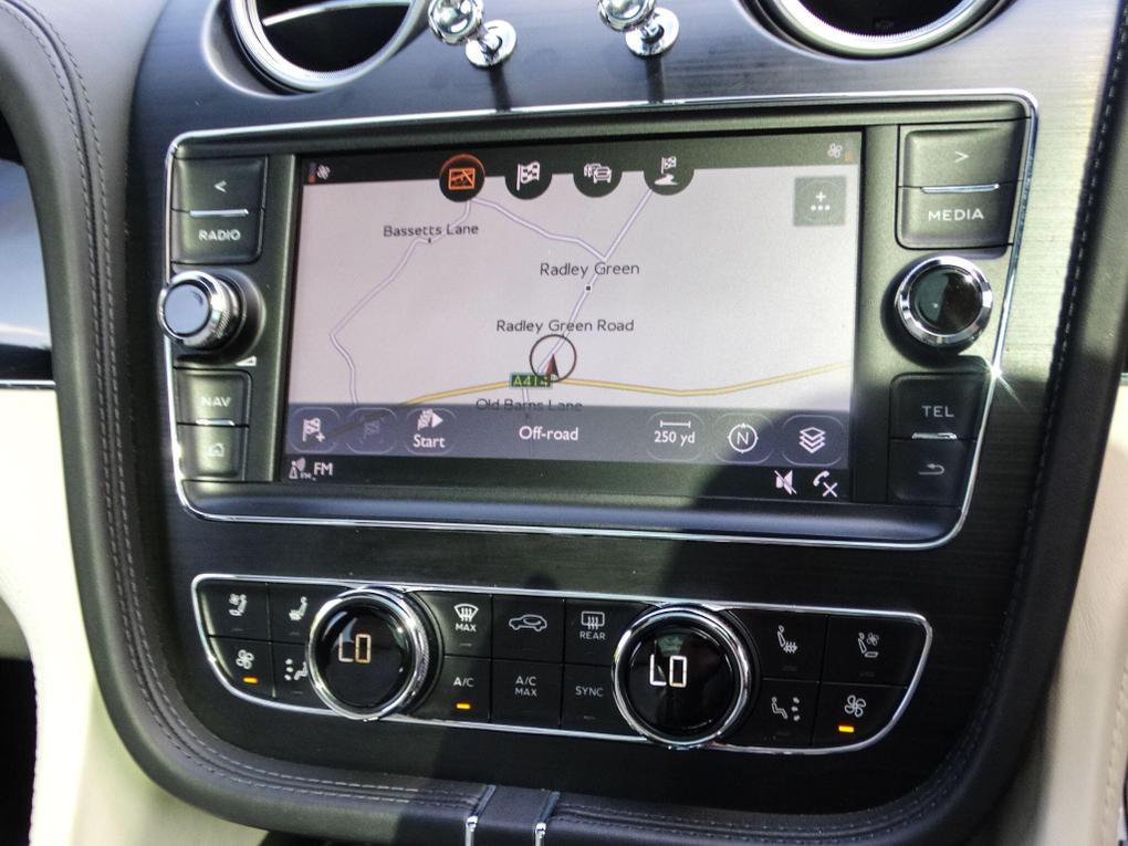Used Bentley Bentayga Y123CTS 25
