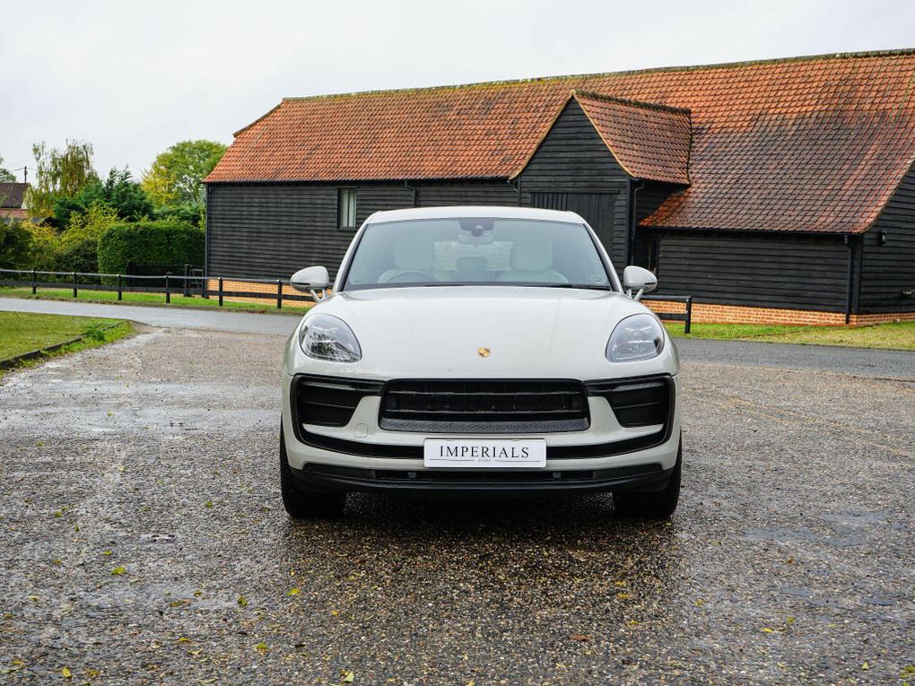 Used Porsche Macan LX72PFK 10