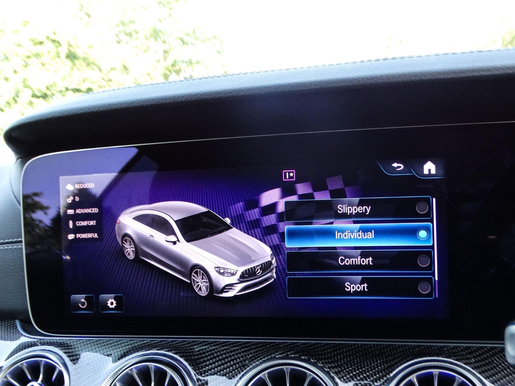 Mercedes-Benz E Class 3.0 E53h BiTurbo MHEV AMG Night Edition (Premium Plus) Coupe 2dr Petrol Hybrid SpdS TCT 4MATIC+ Euro 6 (s/s) (457 ps) — photo 24