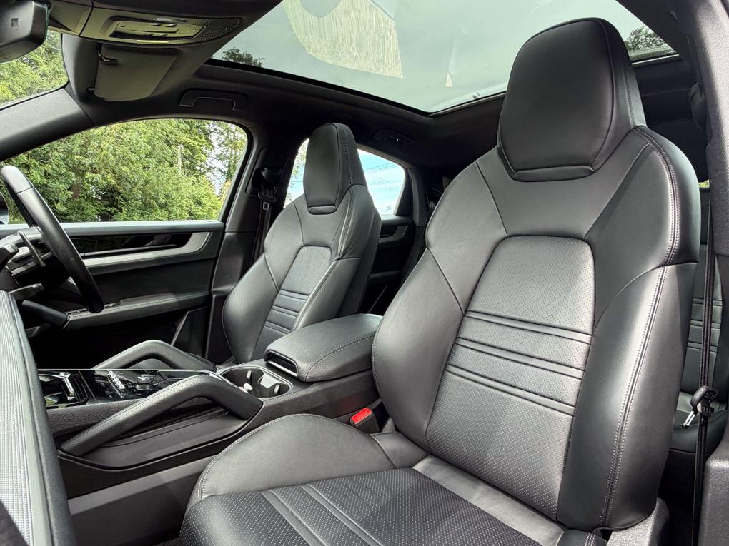 Used Porsche Cayenne 202609035682826 14