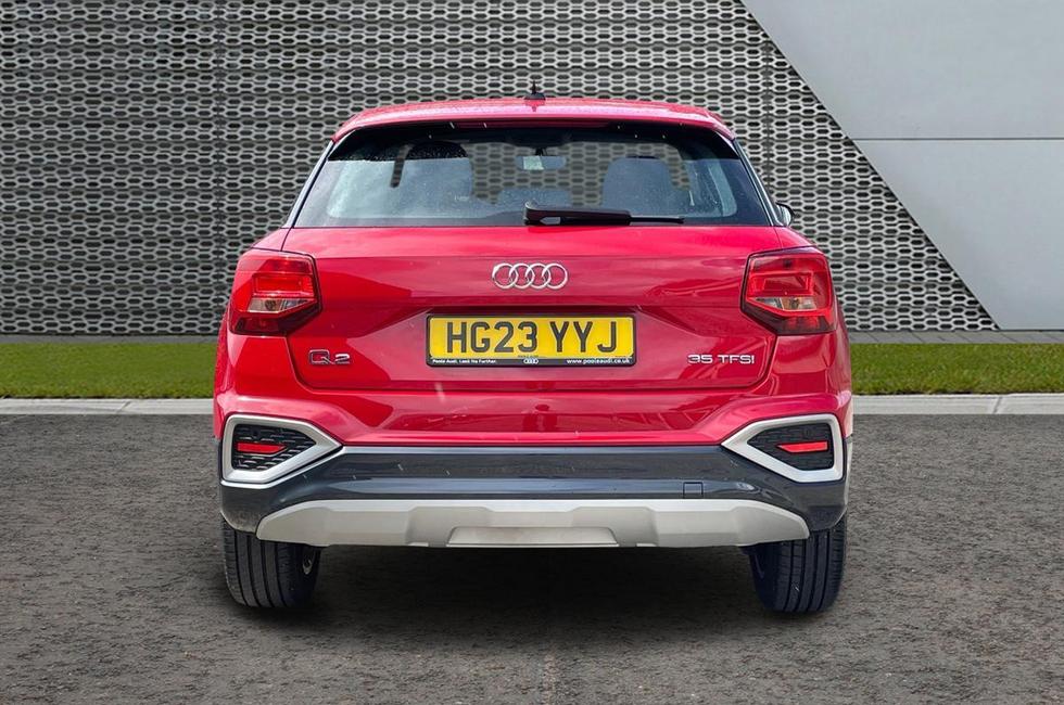 Audi Q2 Photo at-429ec1f1e97342d18c8133cfa8d411ba.jpg