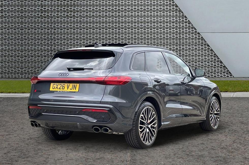 Audi Q5 Photo at-42b18edf0adb4460825e88bede90ab8a.jpg