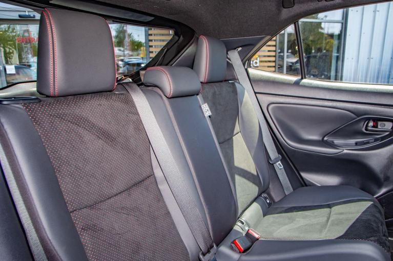 Used Toyota Yaris Cross GX74YXY 11