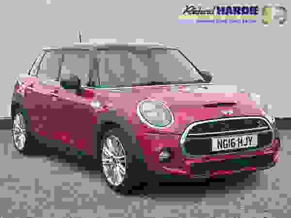 Used 2016 MINI Hatch 2.0 Cooper S Euro 6 (s/s) 5dr at Richard Hardie