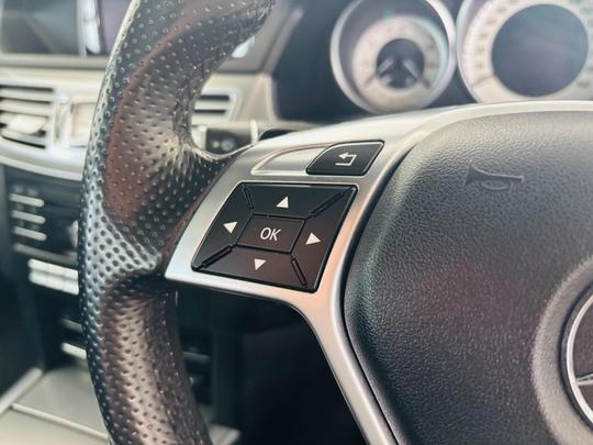 Mercedes-Benz E Class Photo at-42f9ffe555df4d64bedb0ea7da67b2c9.jpg