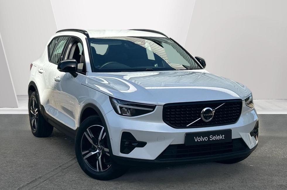 2024 Volvo XC40