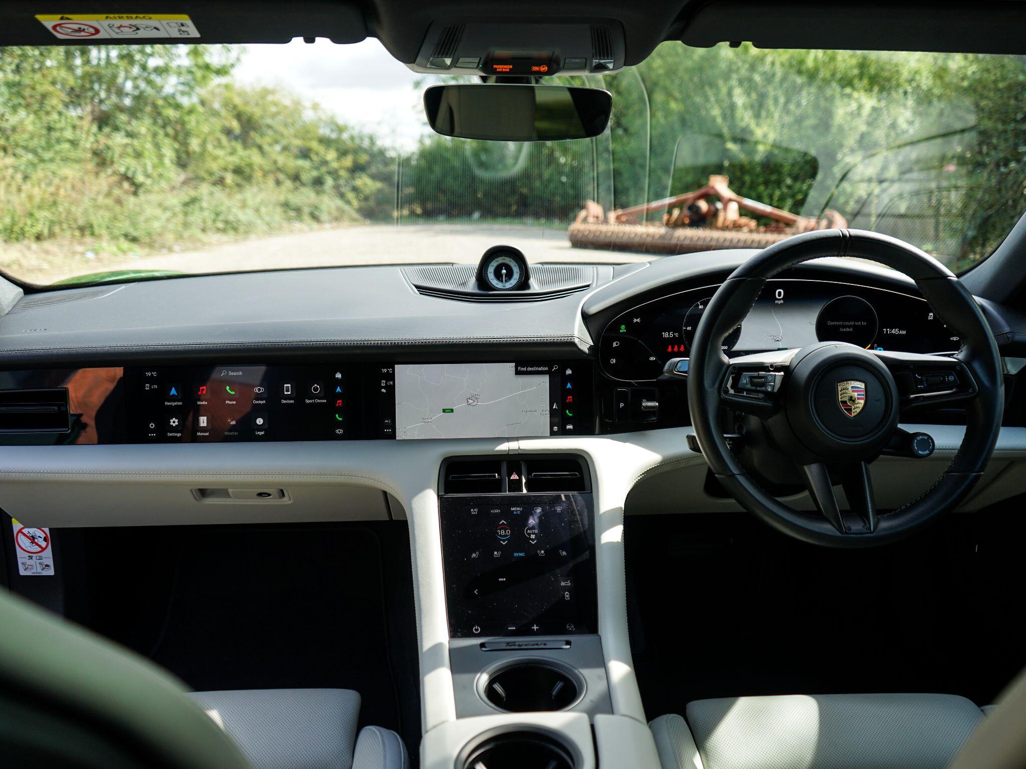Porsche Taycan Performance Plus 93.4kWh 4S Sport Turismo 5dr Electric Auto 4WD (11kW Charger) (571 ps) — photo 20