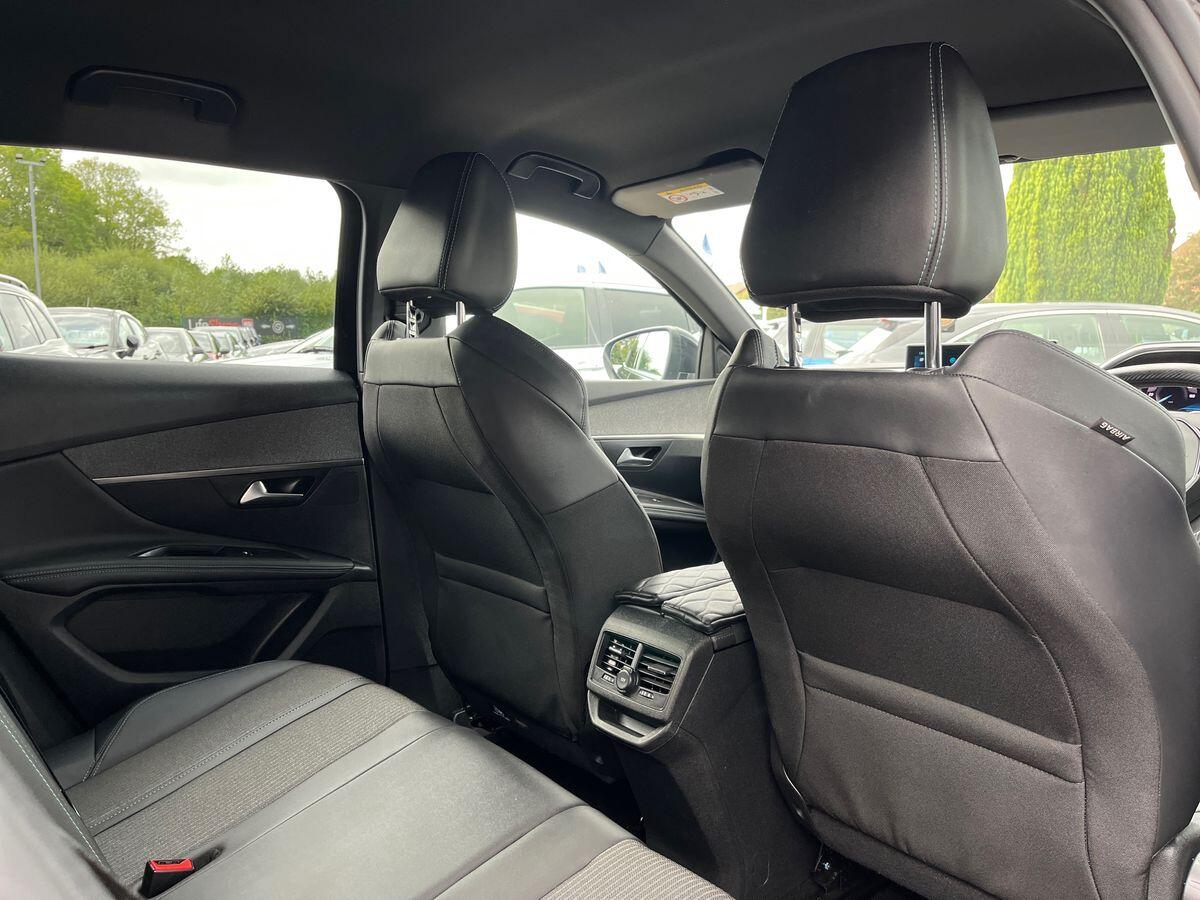 Peugeot 3008 Photo 23