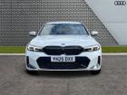 BMW 3 Series Photo 2