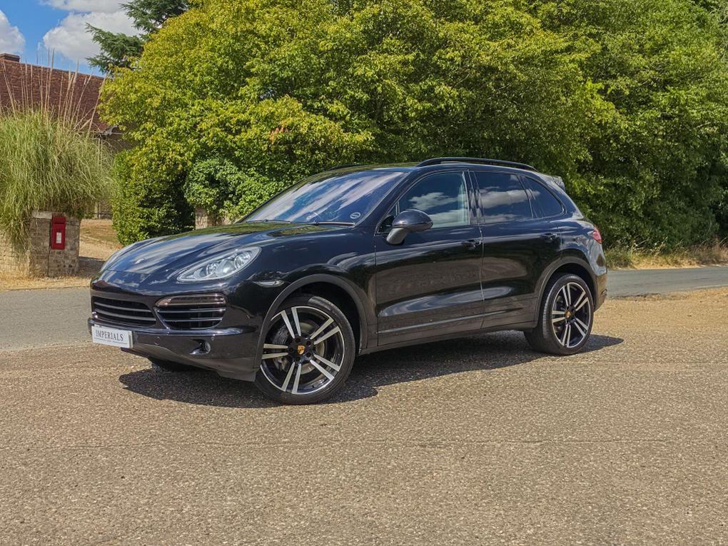 Used Porsche Cayenne LH62AAE 1