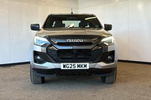 Isuzu D-MAX Photo at-43774ddb9b7a4ee789bbb13f5c34932e.jpg