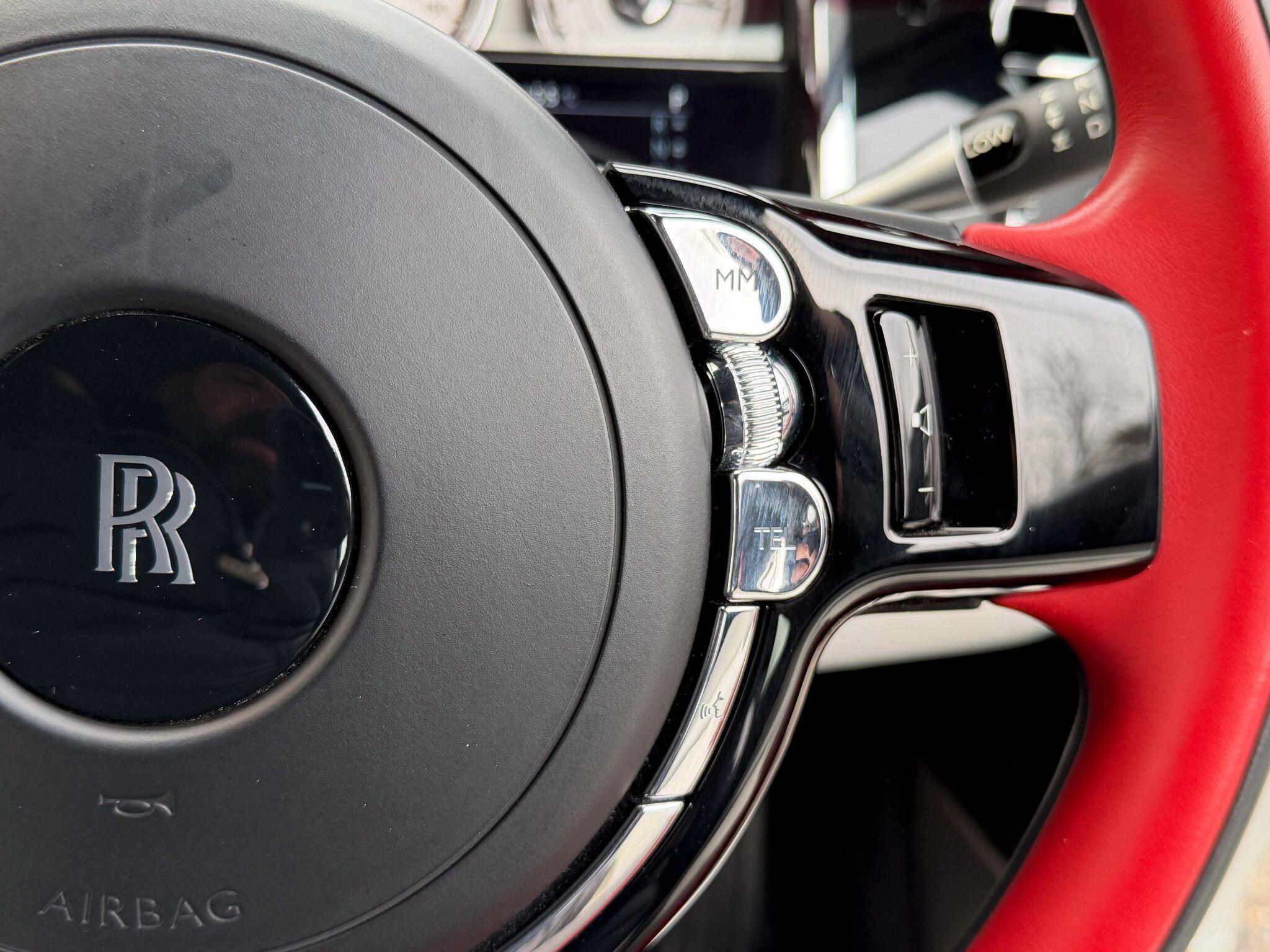 Rolls-Royce Dawn 6.6 V12 Convertible 2dr Petrol Auto Euro 6 (563 bhp) — photo 29