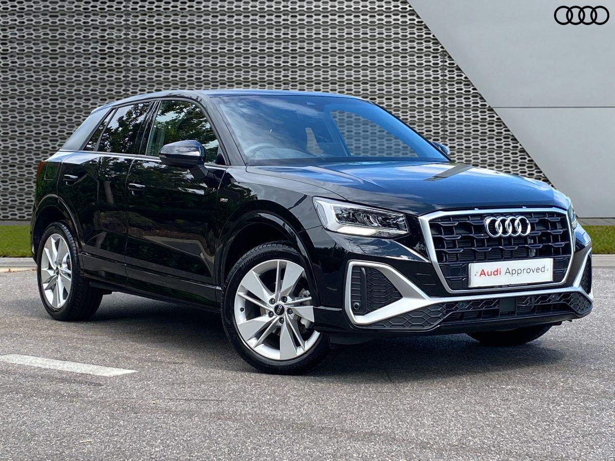 Audi Q2 listing photo