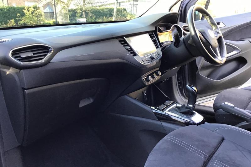 Used Vauxhall Crossland PJ72MJO 31