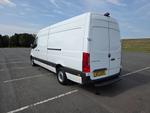 Mercedes-Benz Sprinter Photo 4
